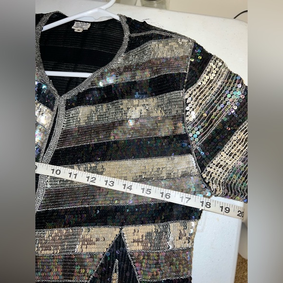 Vintage 80s Beaded Silver and Black Sequin Silk Evening Jacket - Picture 12 of 12